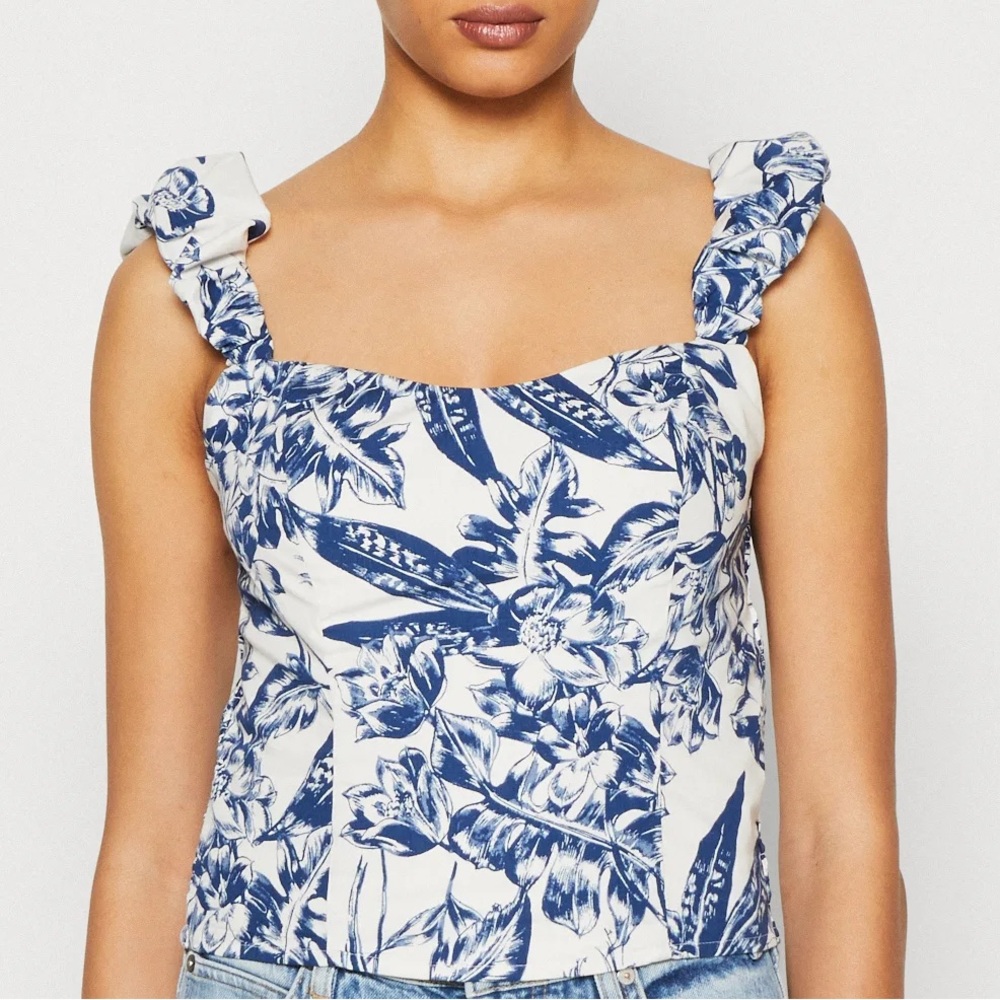 Abercrombie & Fitch Blue Floral Tank Top - Picture 2 of 7